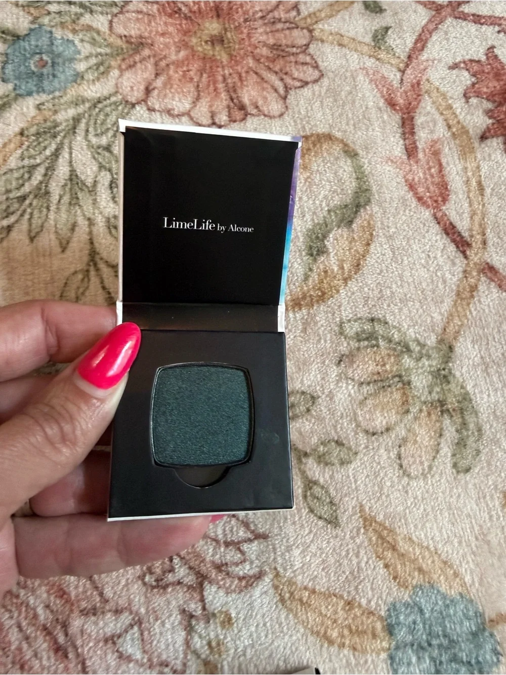 LimeLife by Alcone Cosmetic Set with Emerald Eyeshadow